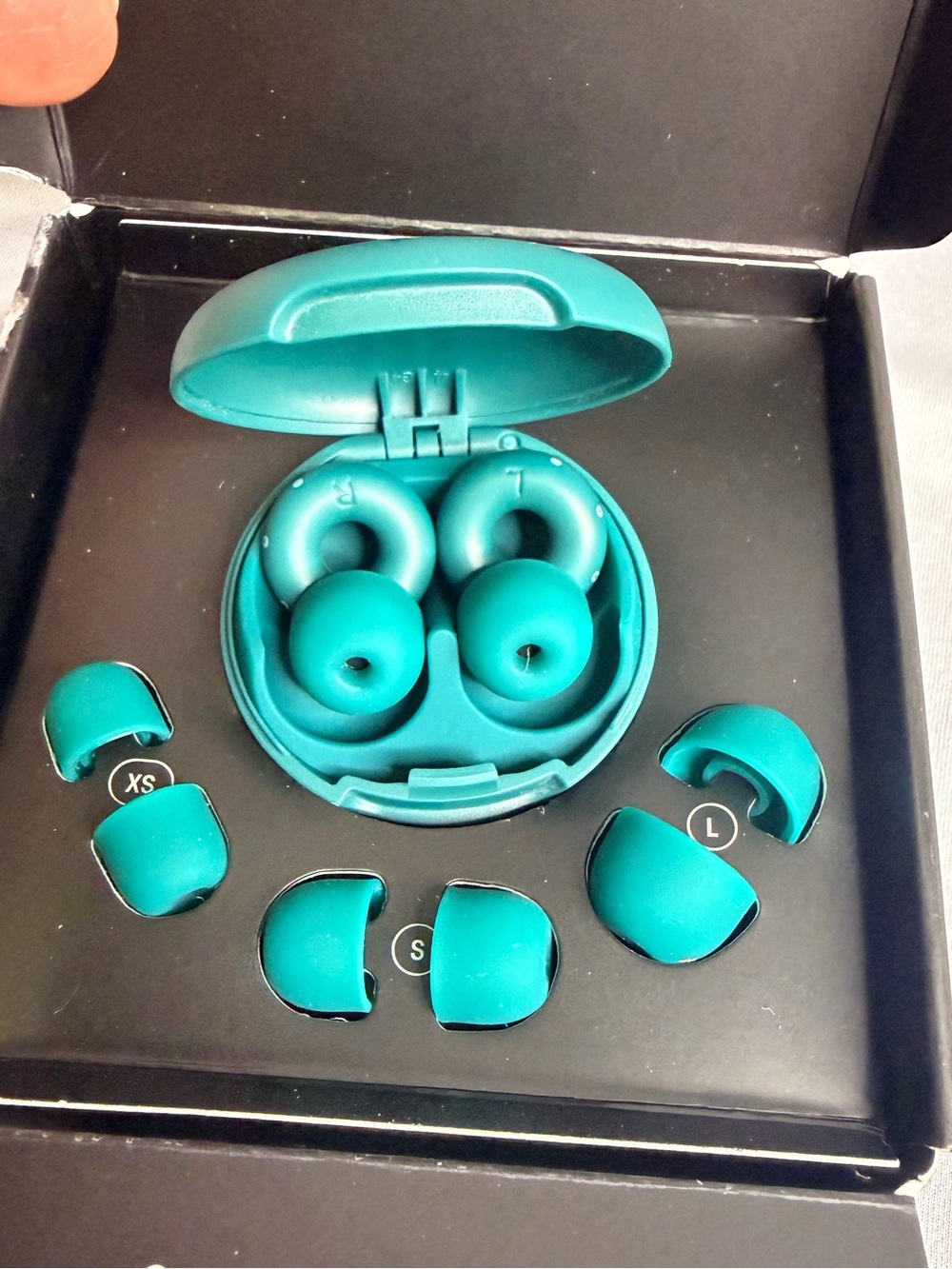 Loop Switch 2 adjustable earplugs, Emerald, new in box,